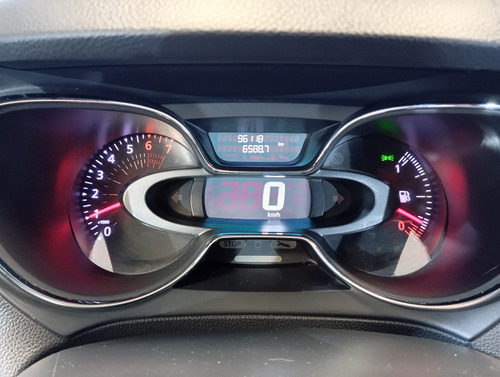 Renault Captur 2.0 Zen 2018