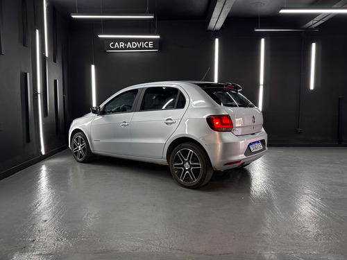 Volkswagen Gol 1.6 TREND SPORTLINE 5P L15 2016
