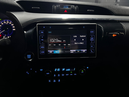 Toyota Hilux 2.8 TDI 4X4 DC SRX L16 2016