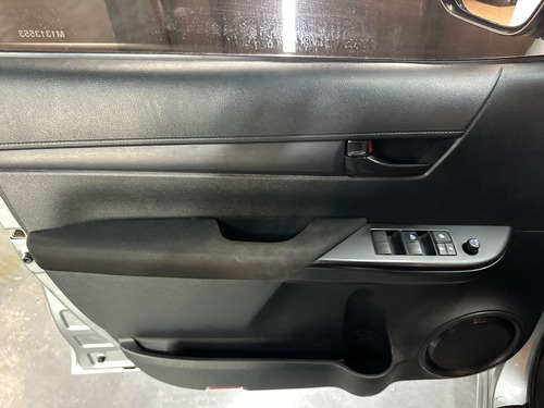 Toyota Hilux 2.4 TDI 4X4 DC DX L20 2021