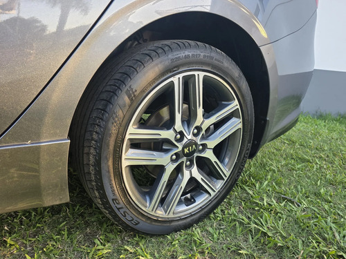 Kia Cerato 2.0 Sx At6 5 p 2021