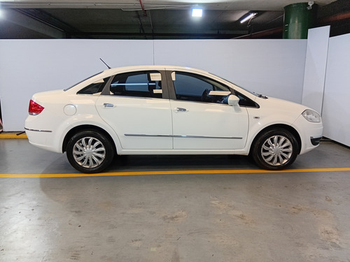 Fiat Linea Absolute 2015