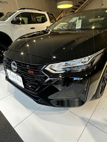 Nissan Sentra 2.0 Sr Cvt 2025