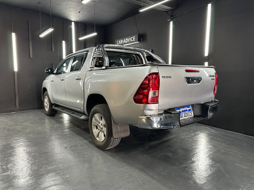 Toyota Hilux 2.8 TDI 4X2 DC SRV L16 2018