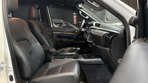 Toyota Hilux Pick-Up 2.8 Cd Conquest 204Cv 4X4 At 2023