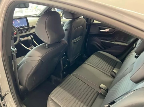 Fiat FASTBACK 1.3 T270 At6 2026