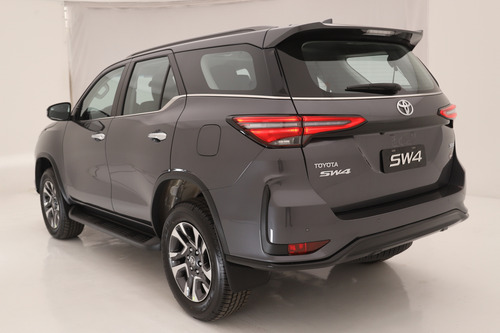 Toyota SW4 2.8 Srx 204Cv 4X4 7As At 2025