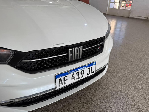 Fiat Cronos 1.8 Precision At 2022