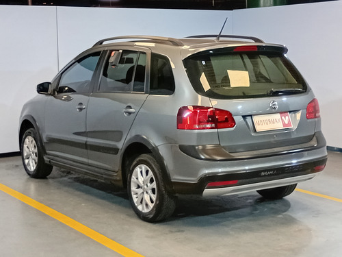 Volkswagen Suran 1.6 Highline L/15 2015