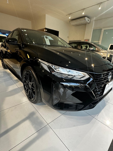 Nissan Sentra 2.0 Sr Cvt 2025