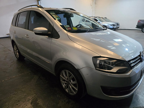 Volkswagen Suran 1.6 Imotion Highline 2013