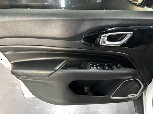 Jeep Commander 1.3 T 4X2 LIMITED AT6 2023