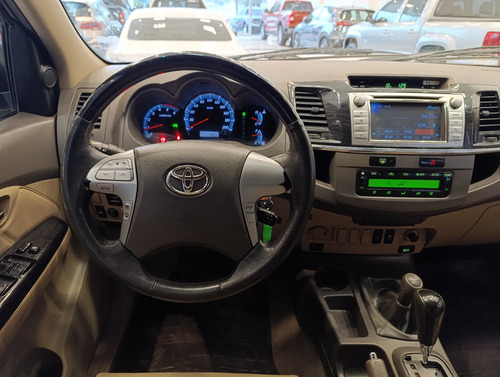 Toyota SW4 3.0 Srv Cuero I 171cv 4x4 2012