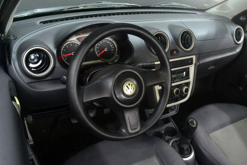 Volkswagen Voyage 1.6 Comfortline 101cv 2011