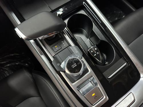 Cs55 Plus 1.5 HEV DHT 2025