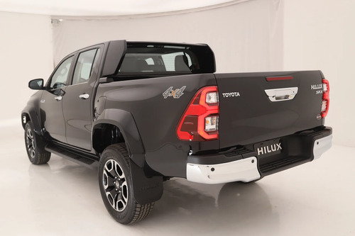 Toyota Hilux Pick-Up 2.8 Cd Srx 204Cv 4X4 At 2026