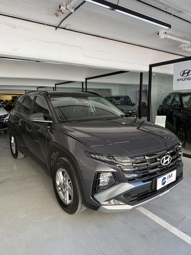 Hyundai Tucson 2.0 Safety 2Wd At 2025