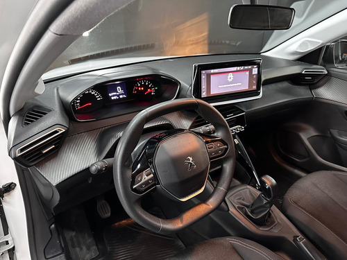 Peugeot 208 1.2 LIKE L20 2022