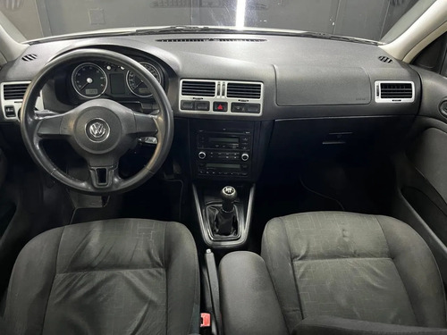 Volkswagen Bora 2.0 MPI TRENDLINE L07 2010