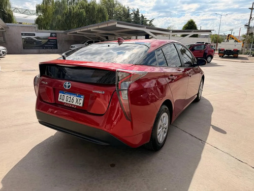 Toyota Prius 1.8 Cvt L17 2018 2018