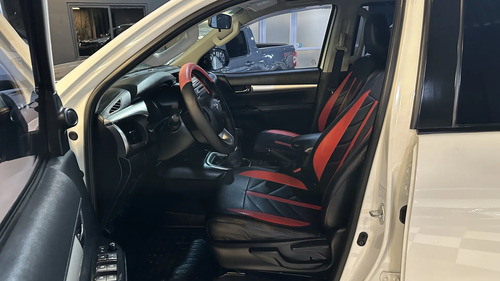 Toyota Hilux Pick-Up 2.8 Cd Srv 177cv 4x4 2016