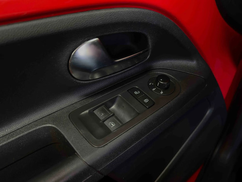 Volkswagen Up! 1.0 High Up! 75cv 3 p 2015