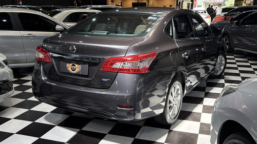 Nissan Sentra 1.8 Advance Pure Drive 2016