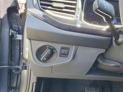 Volkswagen Polo 1.0 Tsi Comfortline At 2025