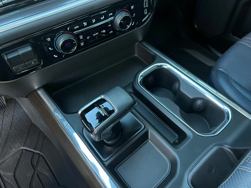 Chevrolet Silverado 5.3 V8 High Country 2025