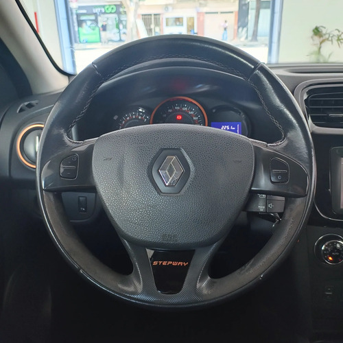 Renault Sandero Stepway 1.6 Privilege 105cv 2017