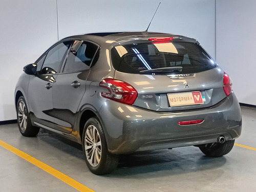 Peugeot 208 1.6 5 P Feline 2019