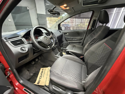 Volkswagen Suran Cross 1.6 Highline 2019