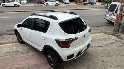 Renault Stepway 1.6 16V Intens C.A.B At 2023