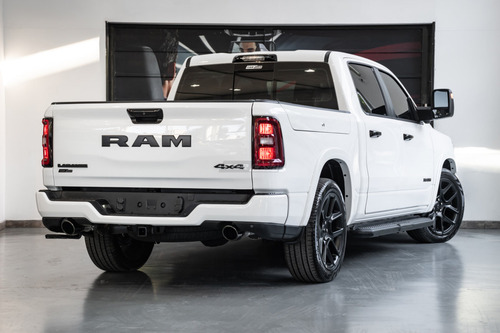 RAM 1500 3.0 Laramie Nigth Edition 4X4 At8 2025