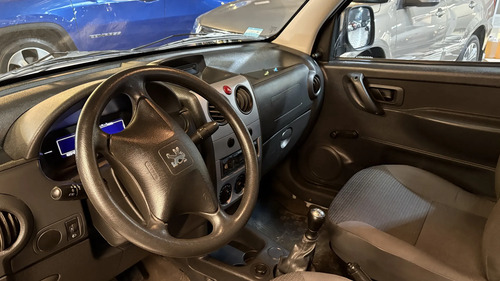 Peugeot Partner 1.6 Furgon Confort 2023