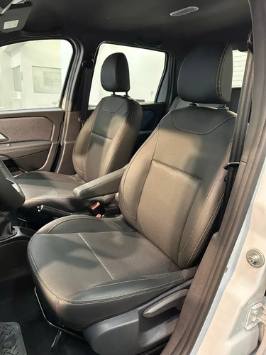 Renault Oroch iconic 1.3 4x2 cvt 2026