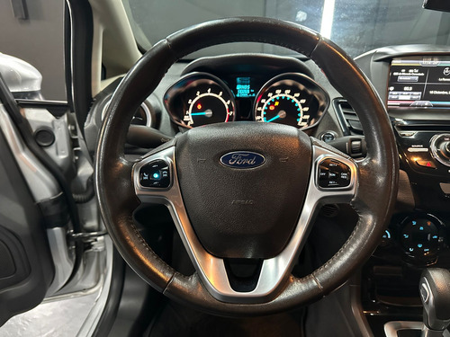 Ford Fiesta 1.6 TITANIUM POWERSHIFT KD 5P L13 2015
