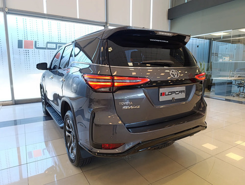 Toyota SW4 2.8 Srx 204Cv 4X4 7As At 2024