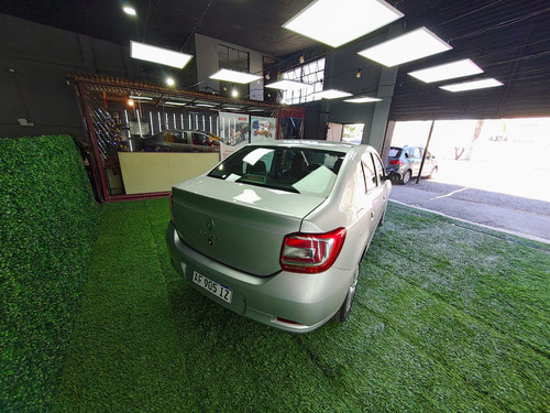 Renault Logan 1.6 16v Life 2023