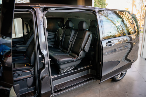 Mercedes-Benz Vito 1.9 119 Cdi Tourer Pasajeros 9+1 At 2025