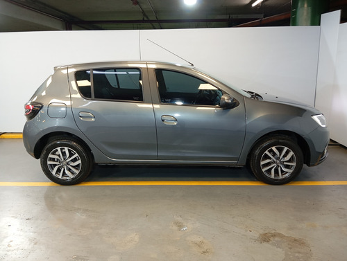 Renault Sandero 1.6 16v intense L/19 2022