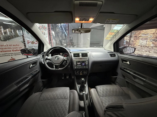 Volkswagen Suran Cross 1.6 Highline 2019