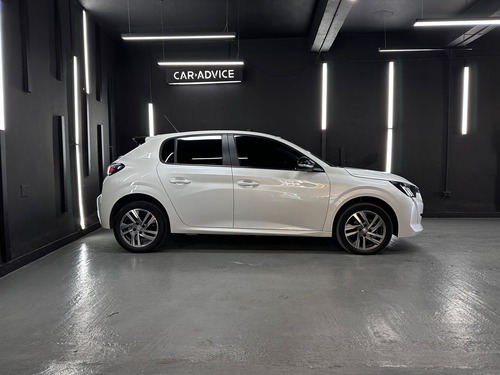 Peugeot 208 1.6 FELINE TIPTRONIC L20 2021