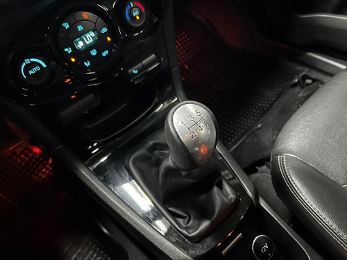 Ford Fiesta 1.6 TITANIUM KD 5P L14 2017