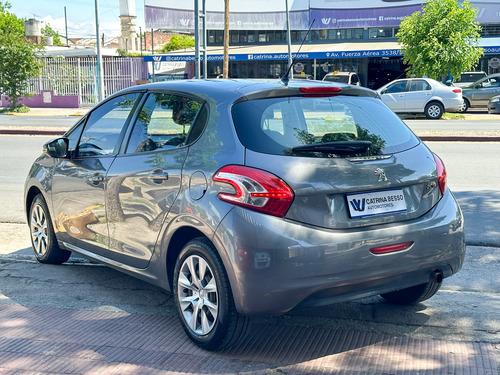 Peugeot 208 1.5 Active 2014