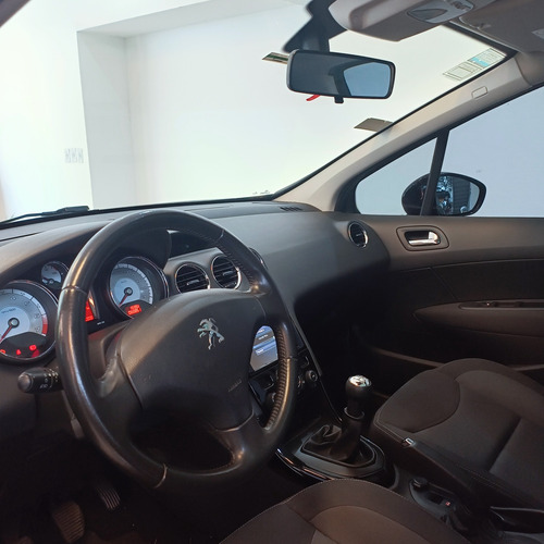 Peugeot 308 1.6 Allure 2017