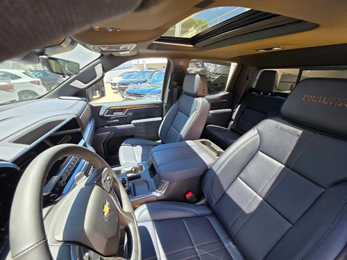 Chevrolet Silverado 5.3 V8 High Country 2026