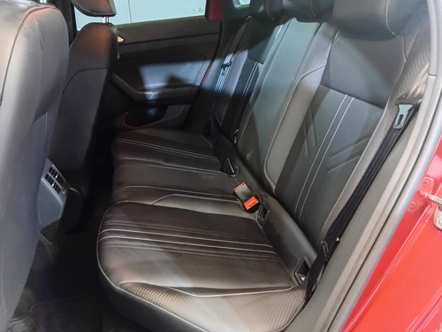 Volkswagen Nivus 200 Tsi Highline At L/25 2025