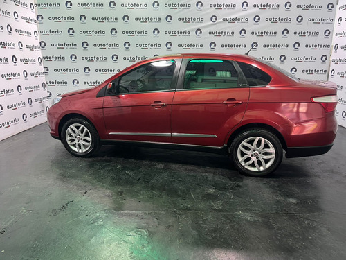 Fiat Grand Siena 1.6 ESSENCE DUALOGIC L12 2014