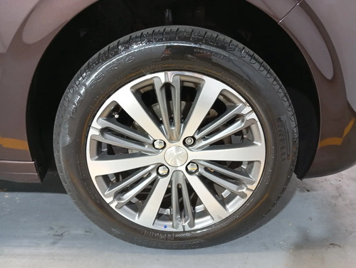 Peugeot 208 1.6 5 P Feline 2018